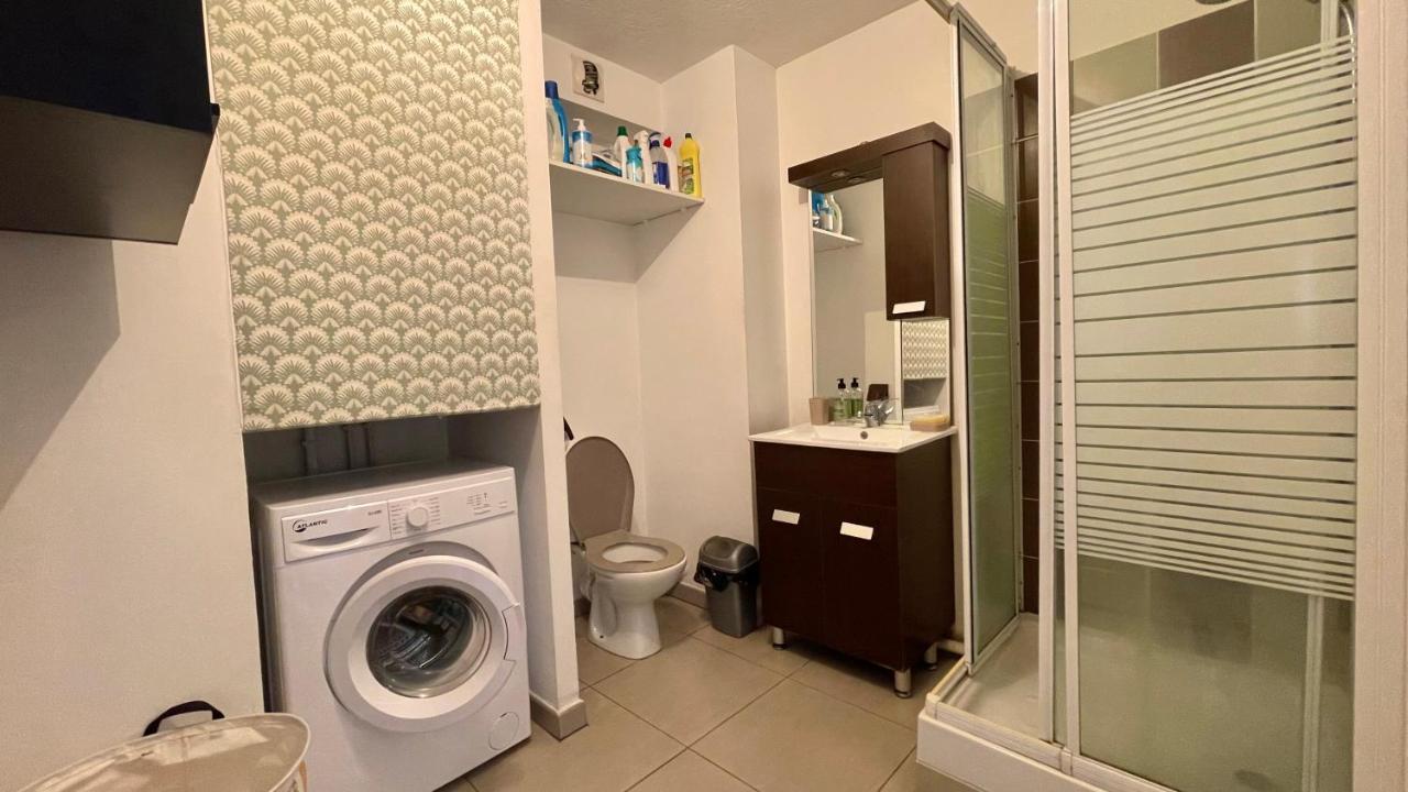 Studio Cosy Tout Equipe - Idealement Situe Saint-Denis Ngoại thất bức ảnh